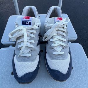 New Balance 574 Size 10 sneakers / no box